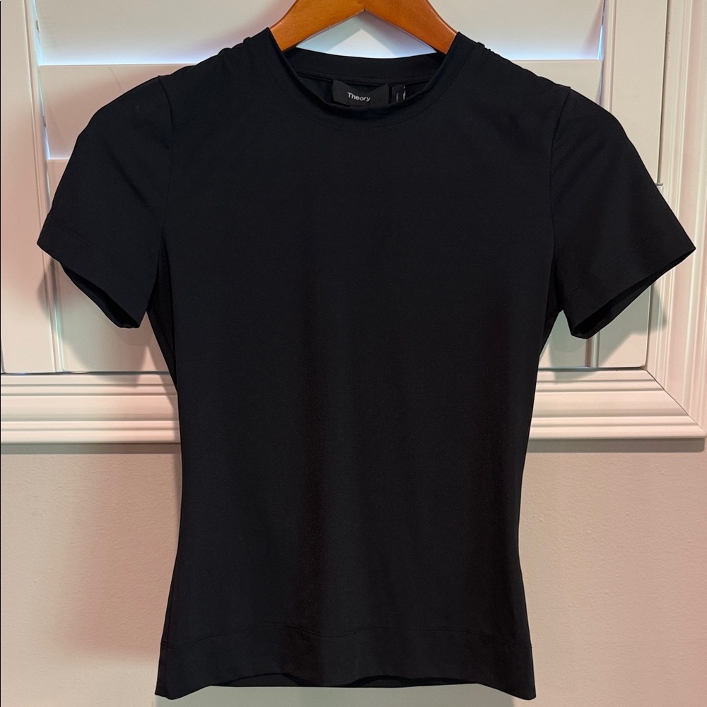 Theory Black Short Sleeve Crewneck Tee